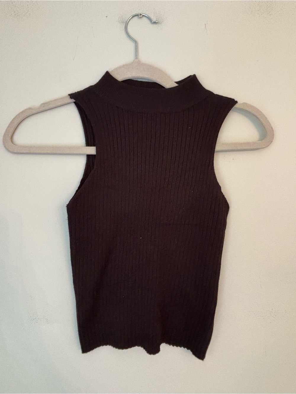 Closet Space Black Ribbed Mockneck Cropped Tank Top Size Small